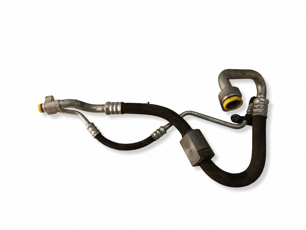 Air conditioning (A/C) pipe/hose – BMW 3 Series E90 E91 (2005-2012)