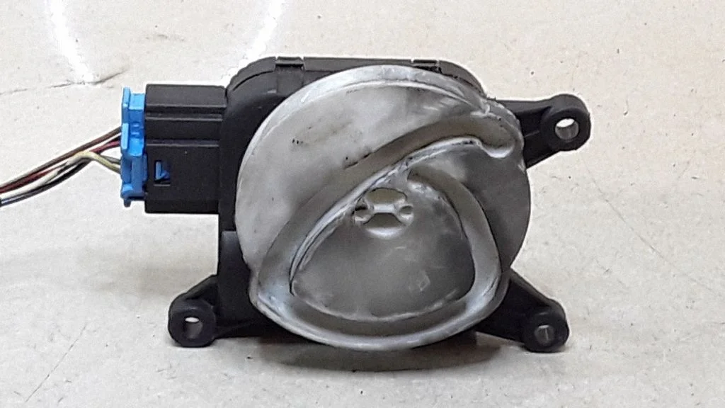 Air flap motor/actuator – Audi A4 S4 B6 8E 8H (2001-2005)
