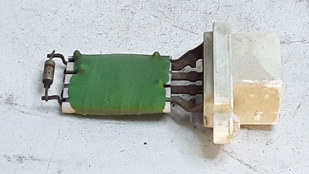 Rezystor dmuchawy – Ford Focus C-MAX (2003-2010)