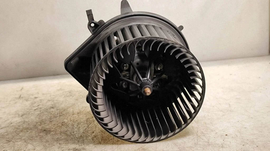 Heater fan/blower T1013084T