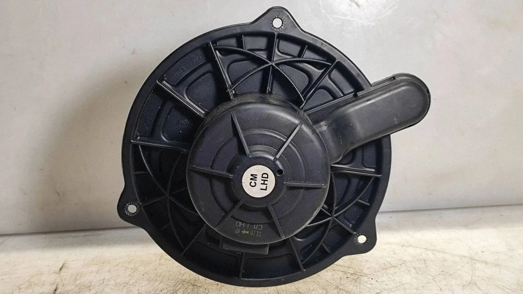 Salongipuhur F00S33F011