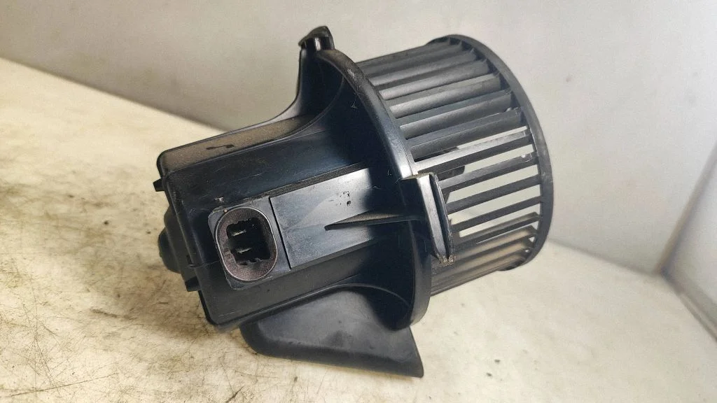 Heater fan/blower – Peugeot 307 (2001-2005)