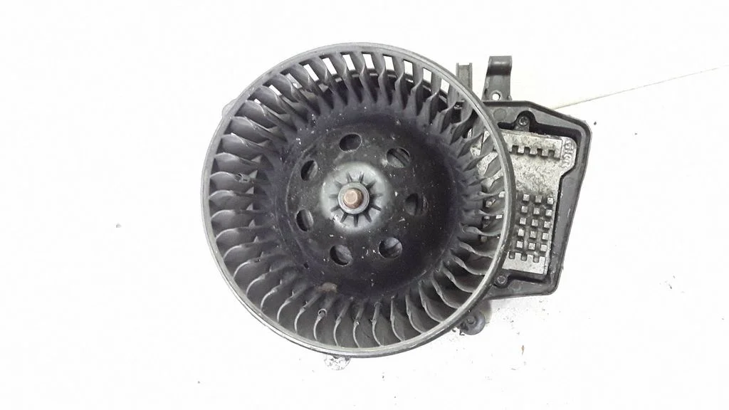 Salongipuhur – Mercedes-Benz CLK-klass A209 C209 (2002-2009)