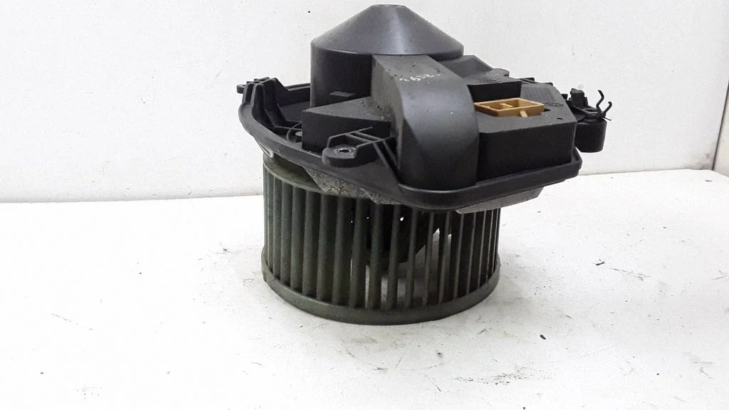 Heater fan/blower – Volkswagen Passat B5 (1997-2000)