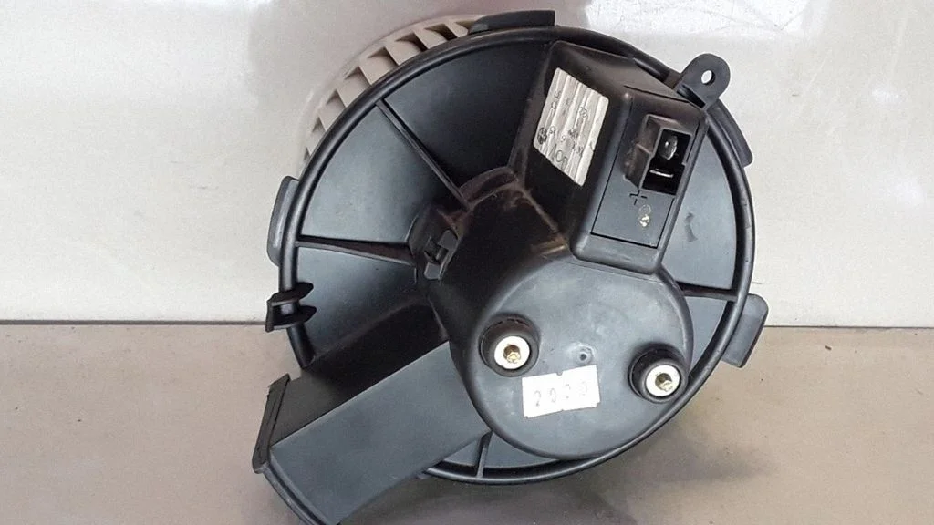 Heater fan/blower – Peugeot 307 (2001-2005)