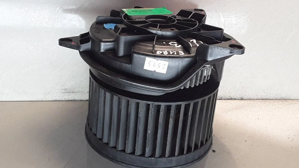 Heater fan/blower – Ford Mondeo Mk III (2000-2007)