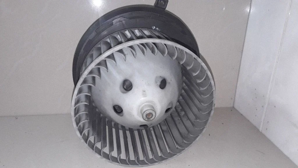 Heater fan/blower 52488121
