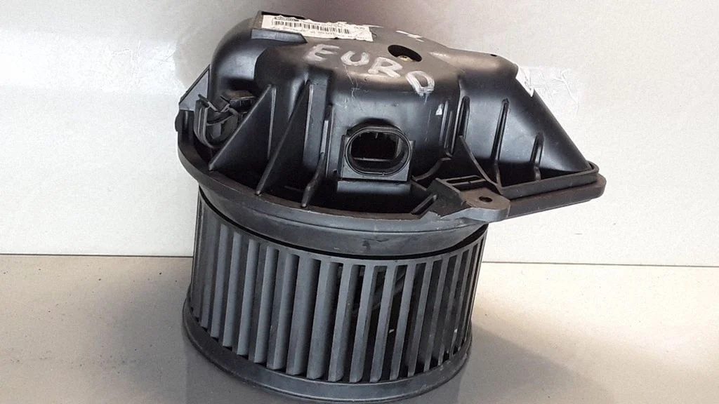 Heater fan/blower – Peugeot 406 (1996-1999)