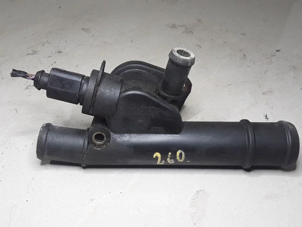 Termostaat / termostaadi korpus – Skoda Octavia Mk1 (1U) (1996-2004)