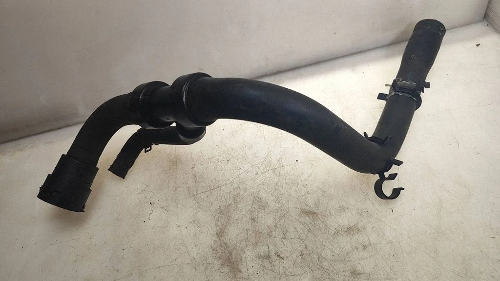 Engine coolant pipe/hose 9G918286DC