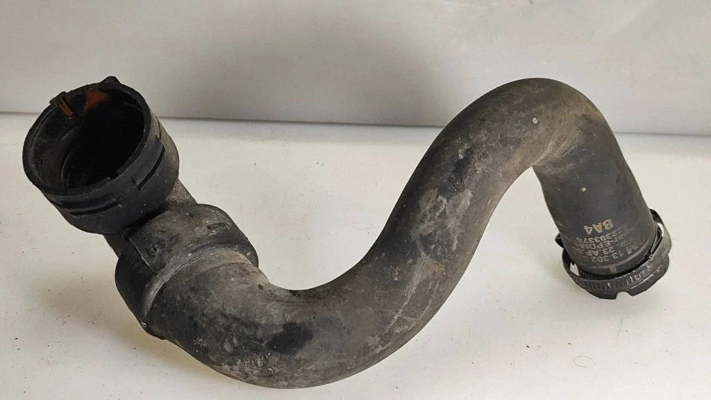 Engine coolant pipe/hose – Opel Corsa D (2006-2014)