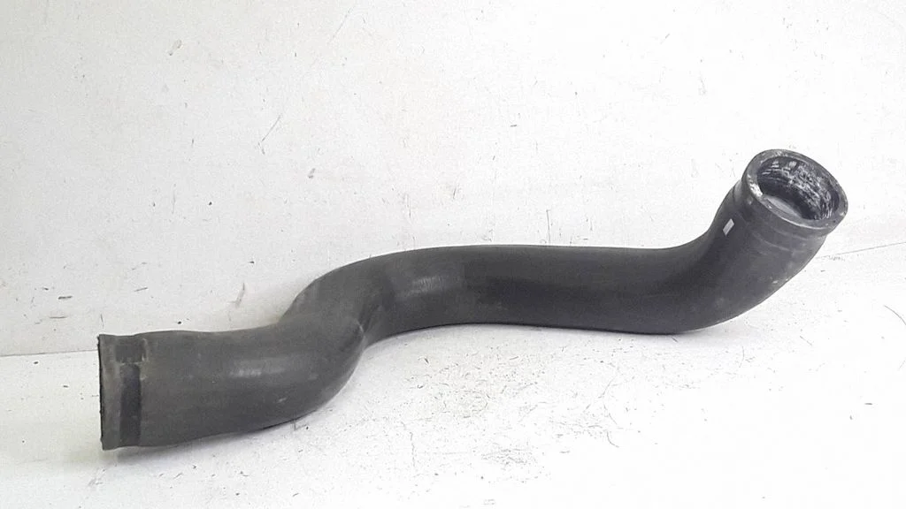 Engine coolant pipe/hose – Volvo S60 (2001-2004)