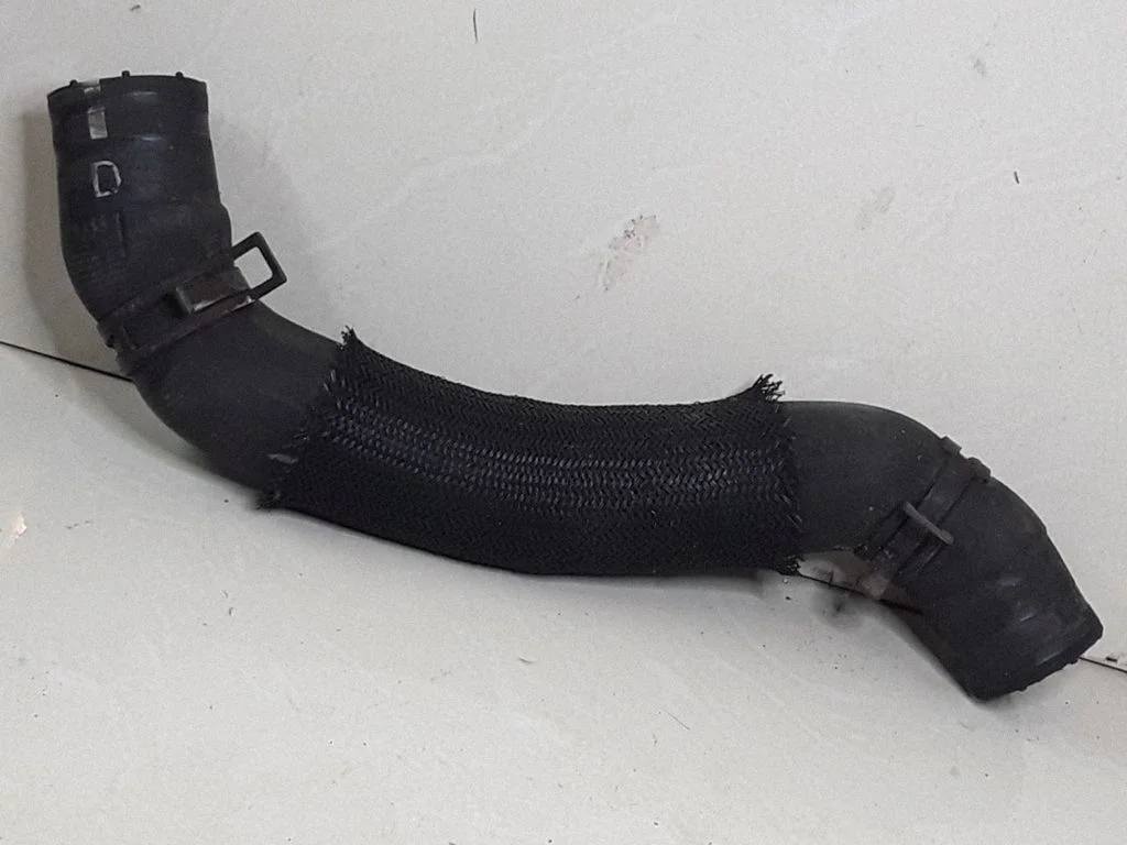 Mootori jahutusvedeliku toru / voolik – Toyota Avensis T250 (2006-2009)