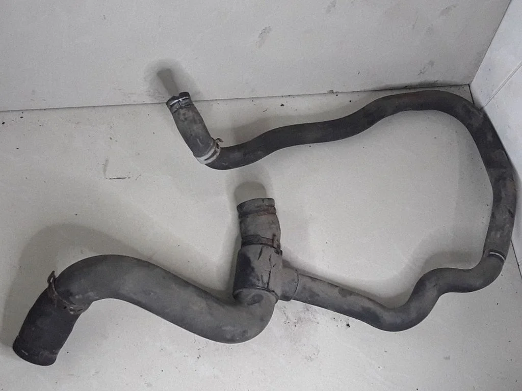 Engine coolant pipe/hose – Opel Astra H (2004-2012)