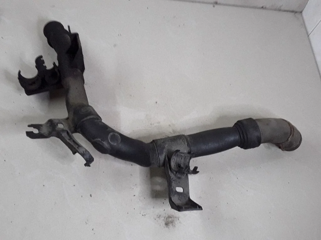 Engine coolant pipe/hose – Citroen C4 I (2004-2010)