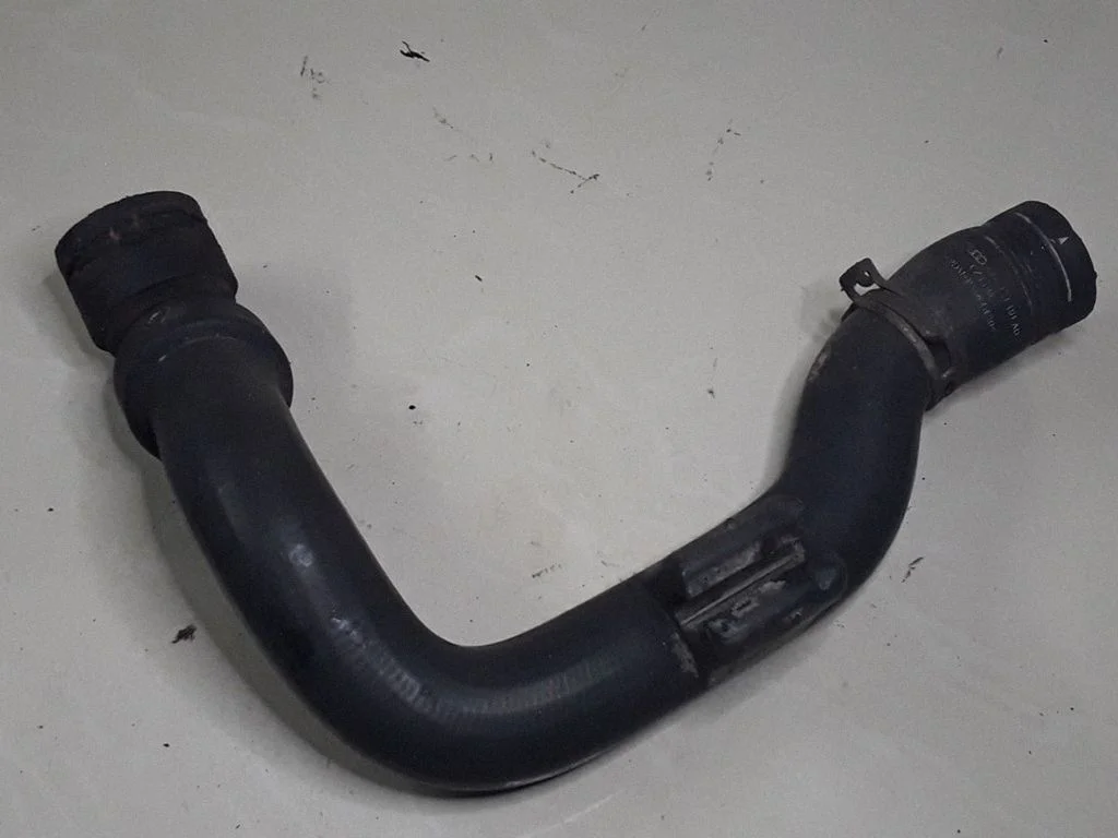 Mootori jahutusvedeliku toru / voolik – Volkswagen Passat B5 (1997-2000)
