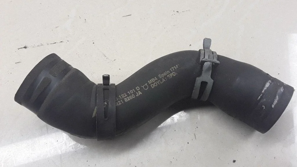 Engine coolant pipe/hose – Volkswagen Sharan (2001-2010)