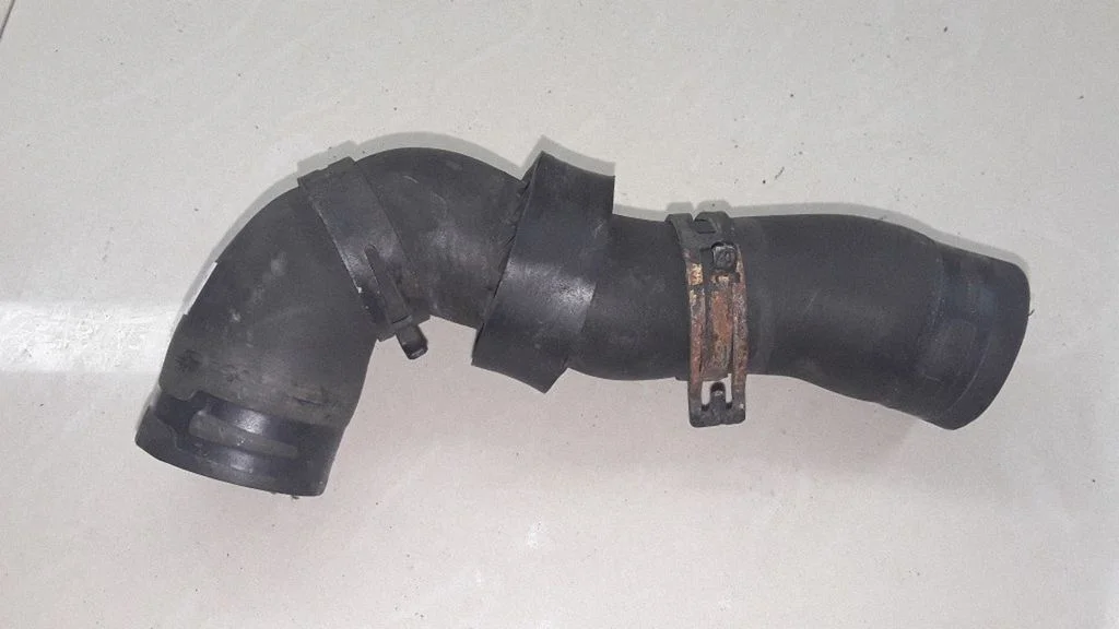 Engine coolant pipe/hose – Volkswagen Sharan (2001-2010)