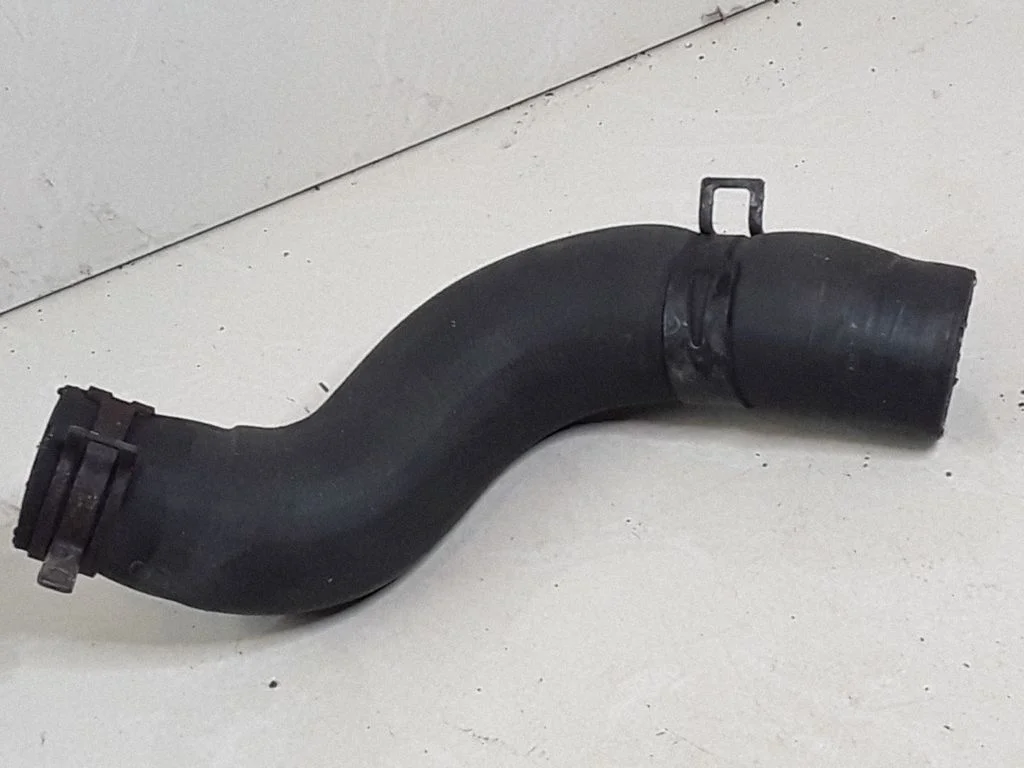Mootori jahutusvedeliku toru / voolik – Toyota Avensis T250 (2006-2009)