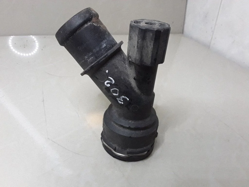 Engine coolant pipe/hose 6Q0122291F