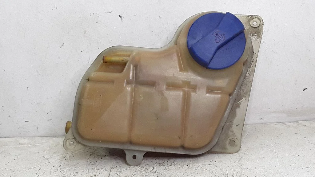 Jahutusvedeliku paisupaak – Volkswagen Passat B5 (1997-2000)