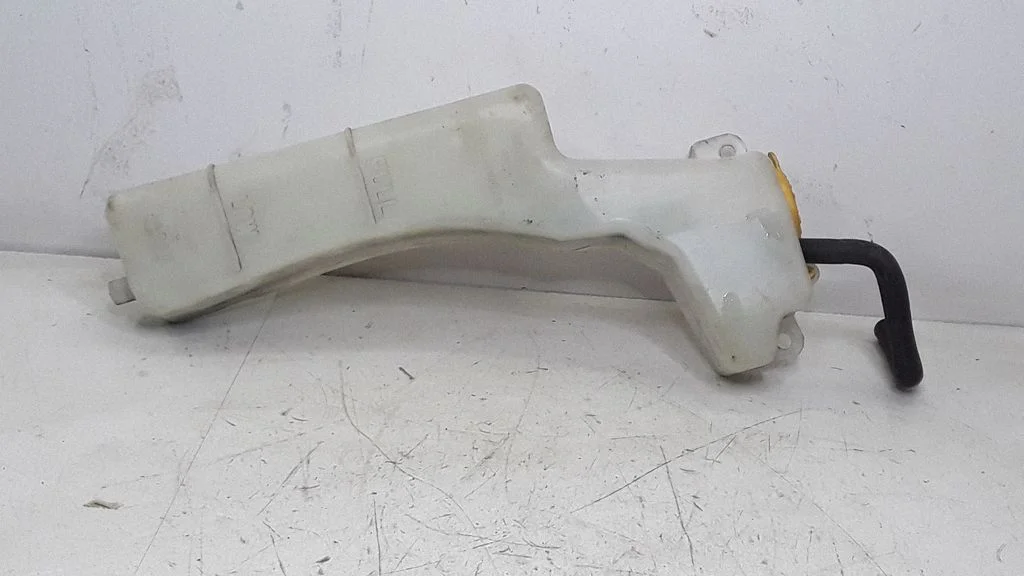 Coolant expansion tank/reservoir 45153AG000