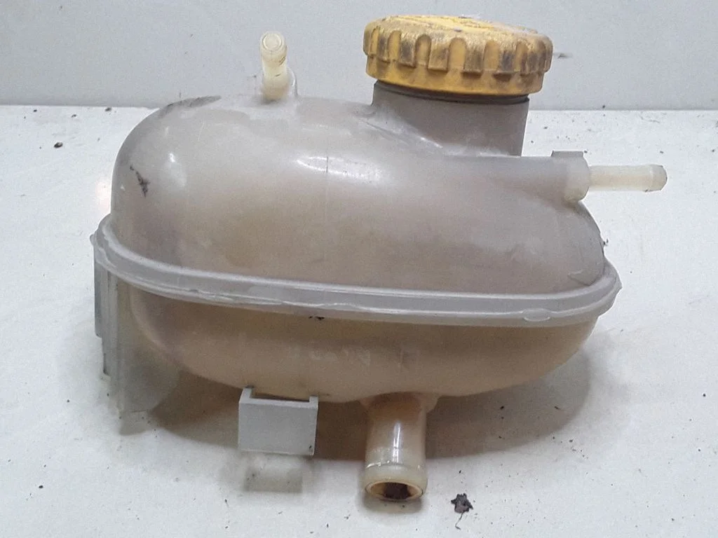 Coolant expansion tank/reservoir – Opel Corsa C (2000-2006)
