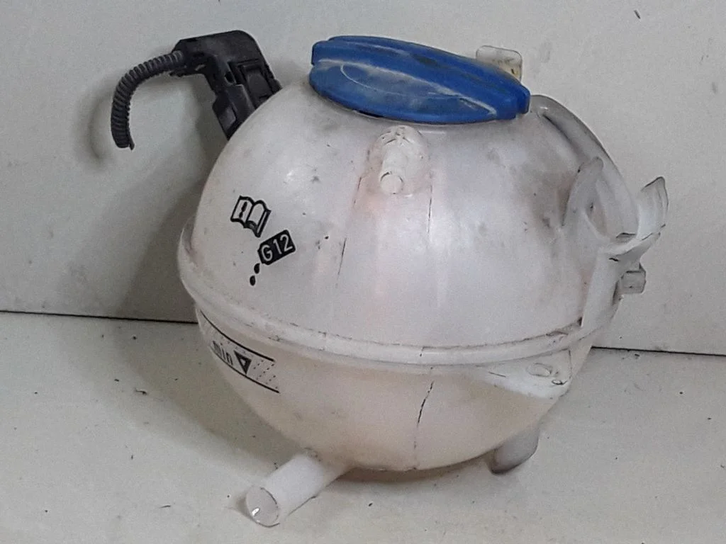 Coolant expansion tank/reservoir 1K0121407A