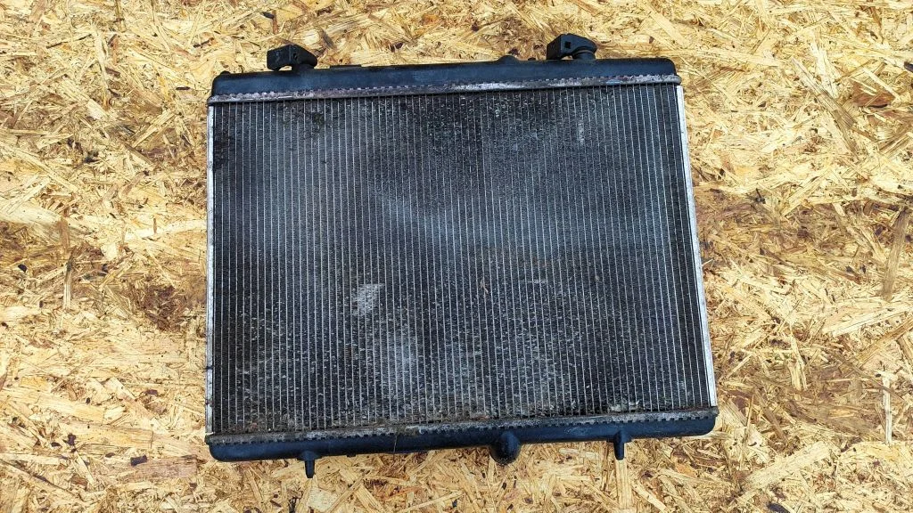 Jahutusvedeliku radiaator 9680533480