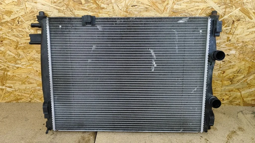 Coolant radiator