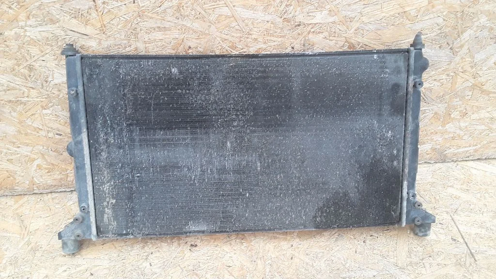 Coolant radiator 7M3121253G