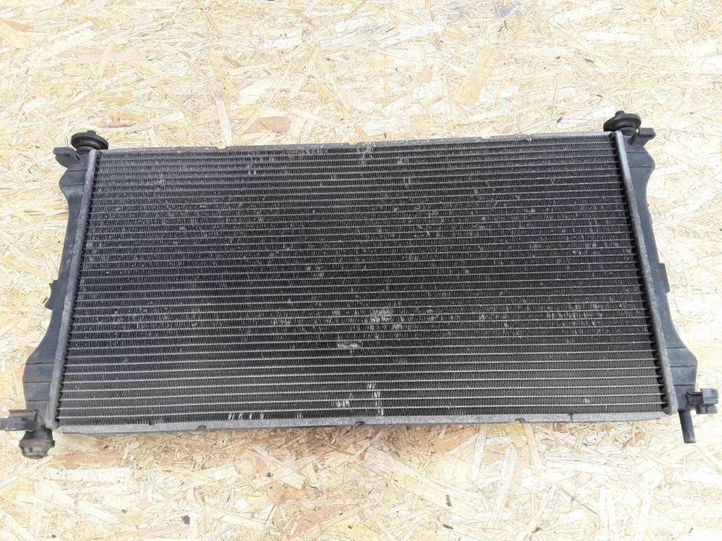 Coolant radiator 1C1H8005FE