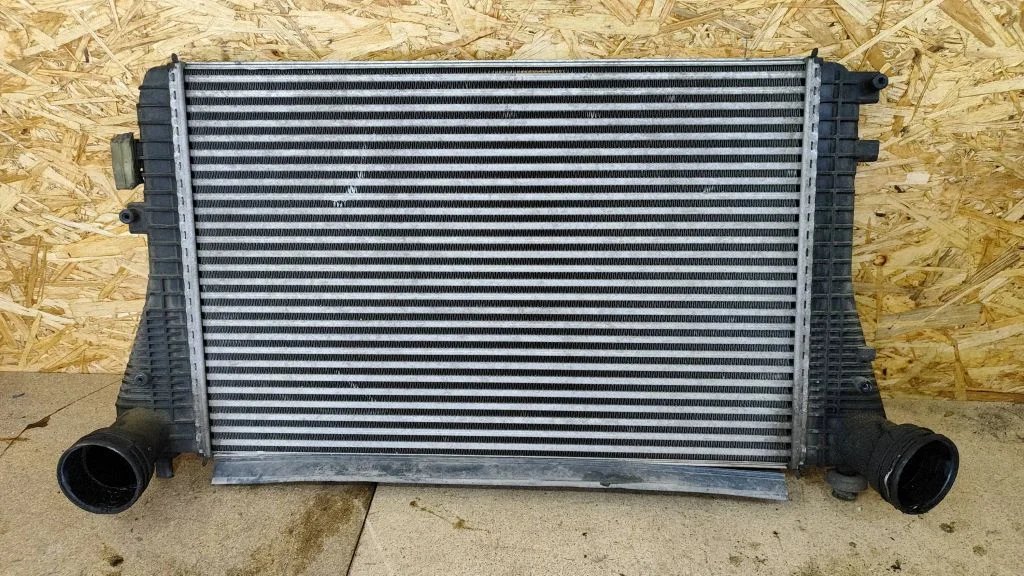 Intercooler radiator 3C0145805R
