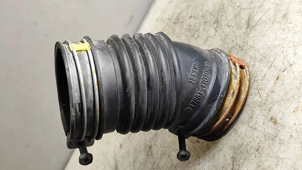 Intercooler hose/pipe – Toyota Yaris (2015-)
