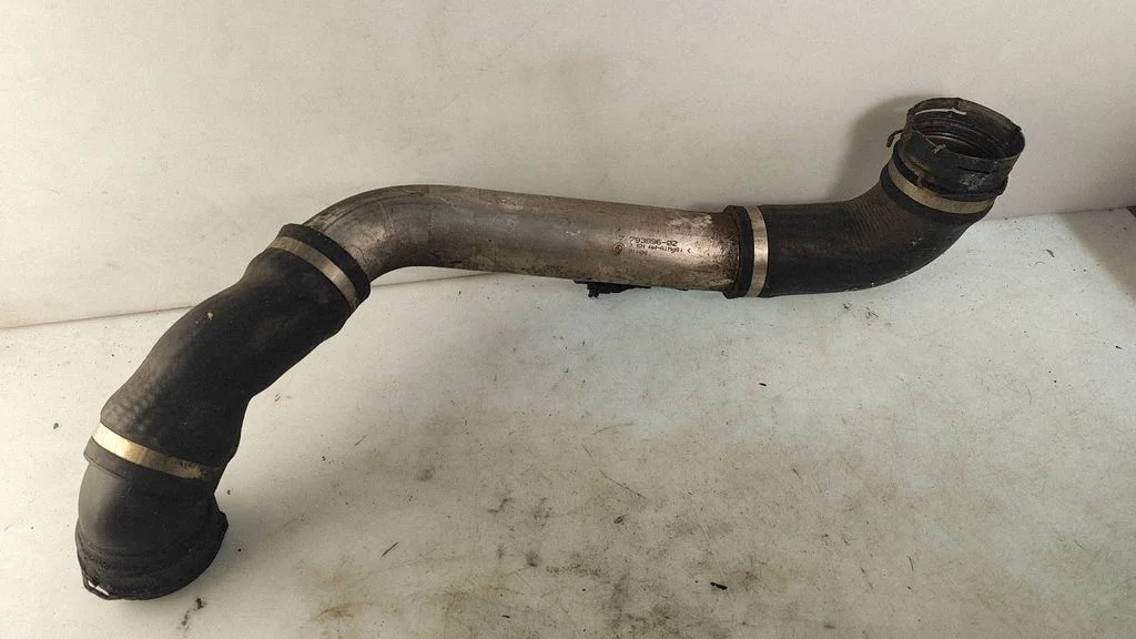 Intercooler hose/pipe – BMW 5 Series E60 E61 (2004-2010)