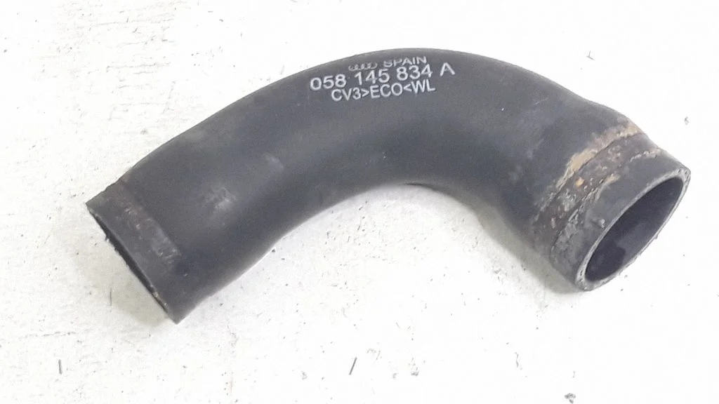 Intercooler hose/pipe 058145834A