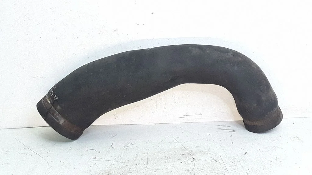 Intercooler hose/pipe 2S7Q6K770AC