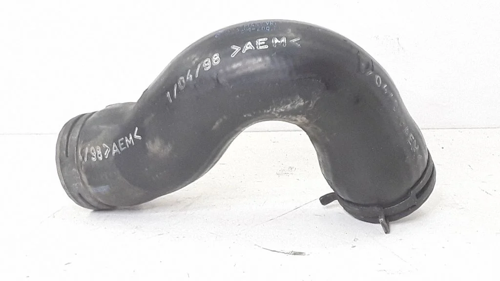 Intercooler hose/pipe – Volkswagen Golf IV (1998-2005)