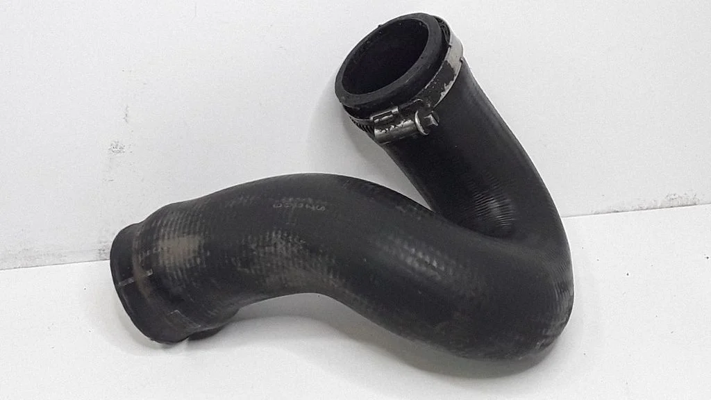 Intercooler hose/pipe 8E0145746F