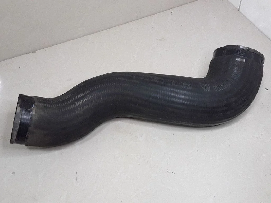 Intercooler hose/pipe – Volvo S60 (2005-2010)