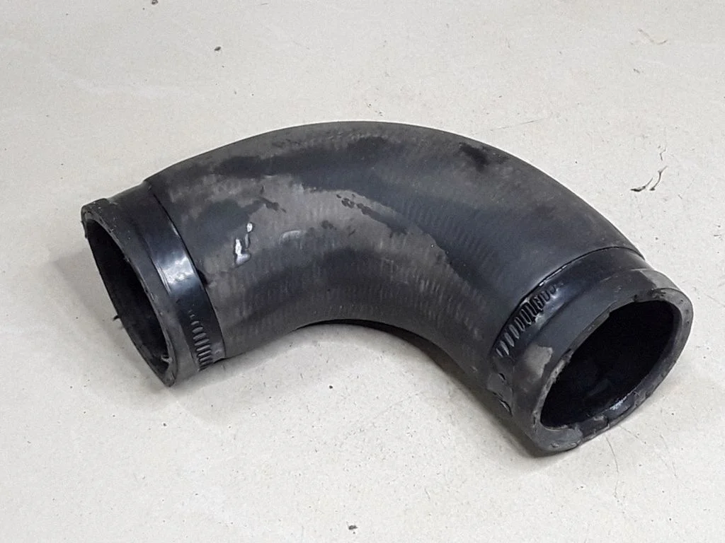 Intercooler hose/pipe – Nissan Primera (2002-2007)