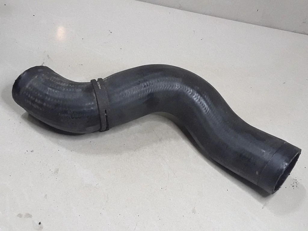 Intercooler hose/pipe – Volkswagen Sharan (2001-2010)