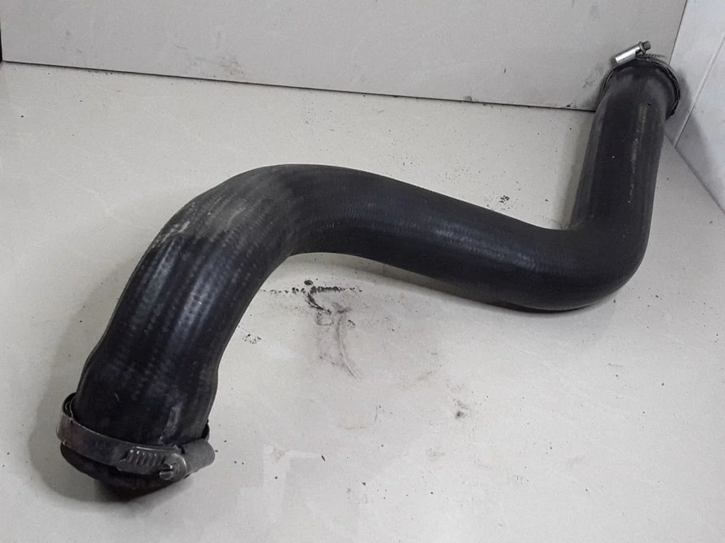 Intercooler hose/pipe 800365310