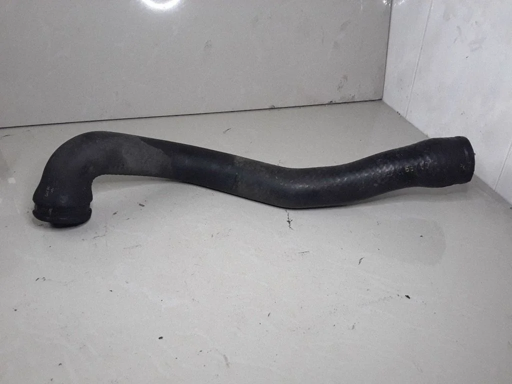 Vahejahuti voolik (-ud)/ toru (-d) – Opel Astra G (1998-2009)