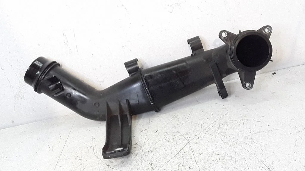Intercooler hose/pipe – Opel Insignia A (2008-2017)