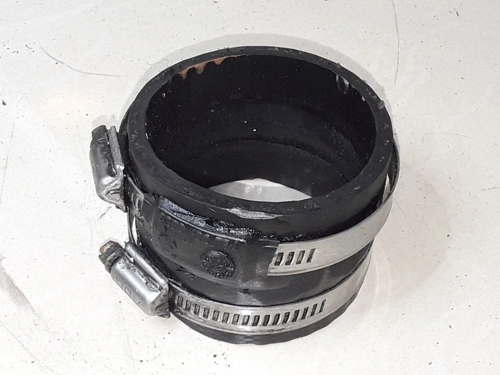 Intercooler hose/pipe 8200432794