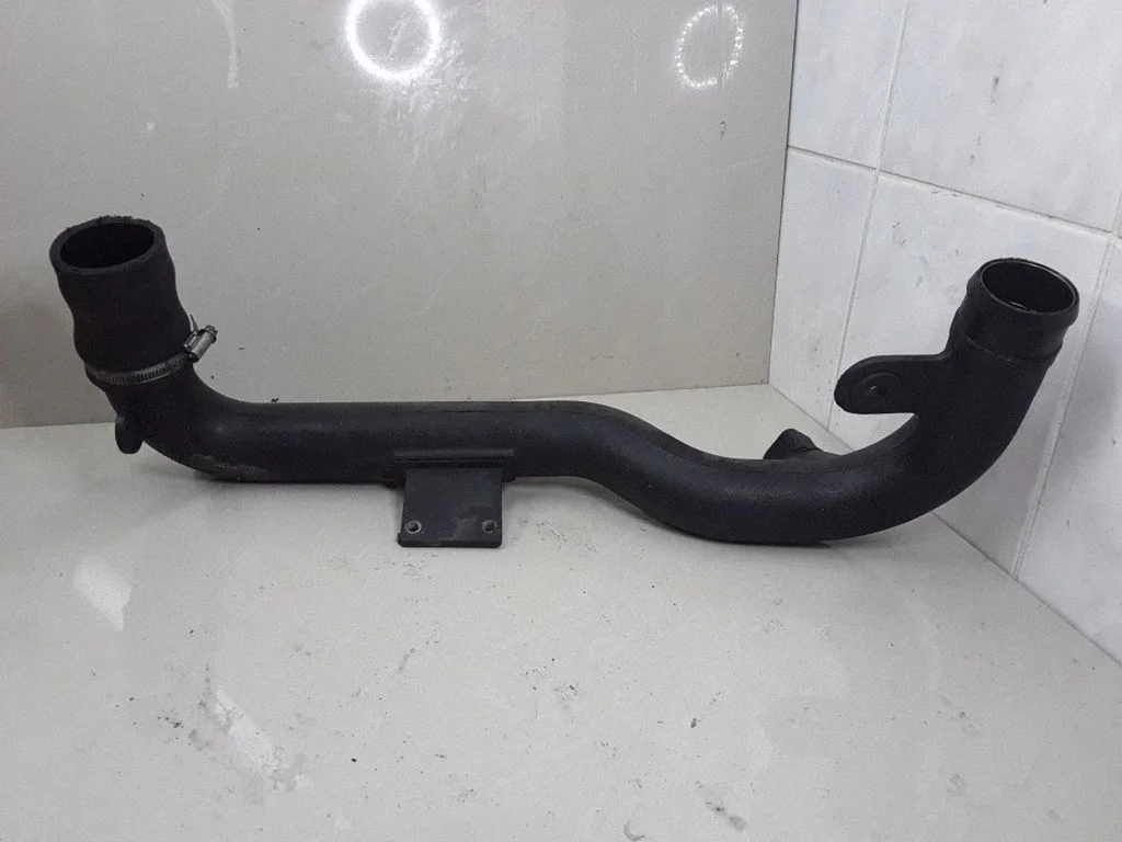 Intercooler hose/pipe – Audi A4 S4 B5 8D (1994-1999)
