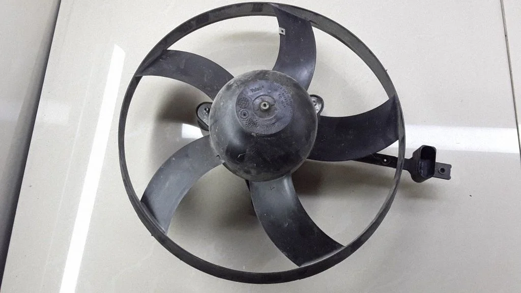 Electric radiator cooling fan 866939A