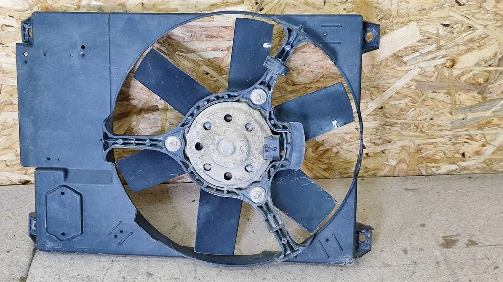Ventilaatorite komplekt 8240120