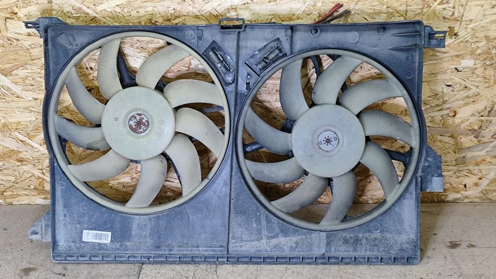 Ventilaatorite komplekt 13123751